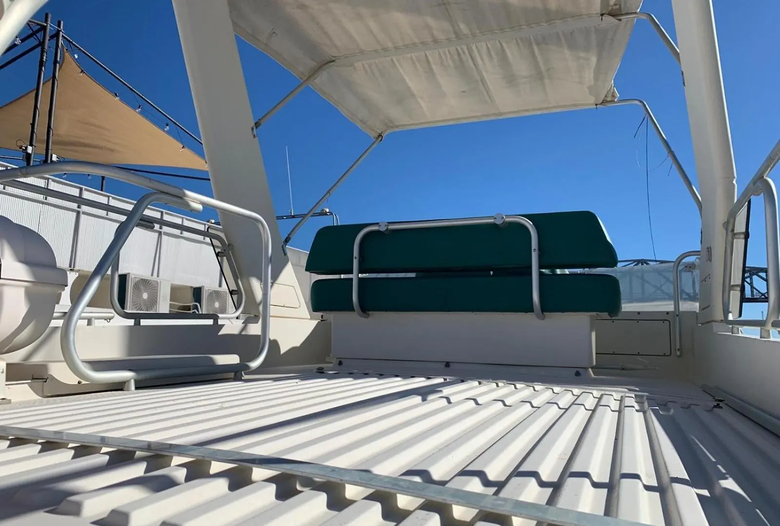 Botel Barco Barcelona Hotel